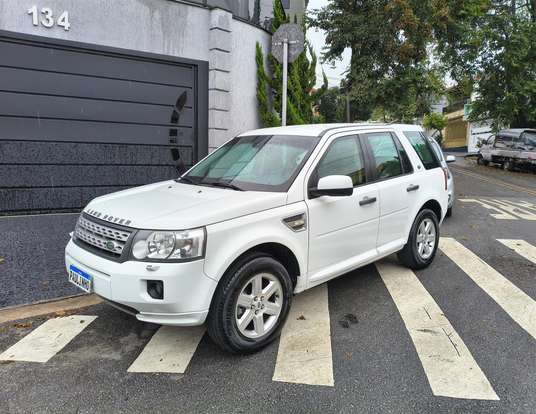 LAND ROVER-FREELANDER-3.2 S 6 CILINDROS 24V GASOLINA 4P AUTOMÁTICO LAND ROVER-FREELANDER-2010