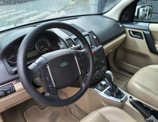 LAND ROVER-FREELANDER-3.2 S 6 CILINDROS 24V GASOLINA 4P AUTOMÁTICO LAND ROVER-FREELANDER-2010