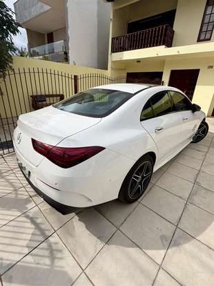 MERCEDES-BENZ-CLA 200-2024