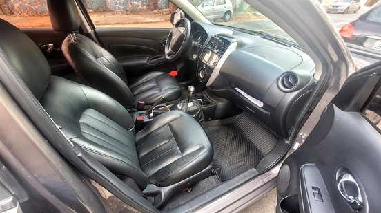 NISSAN-VERSA-2018