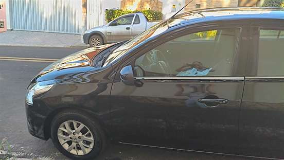 NISSAN-VERSA-1.6 16V FLEXSTART SV 4P XTRONIC NISSAN-VERSA-2017