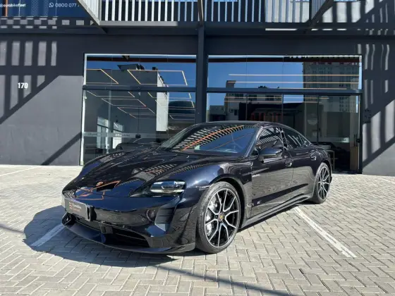 PORSCHE TAYCAN TURBO ELÉTRICO