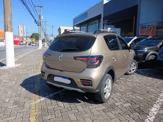 RENAULT SANDERO 1.0 12V SCE FLEX S EDITION MANUAL RENAULT SANDERO 1.0 12V SCE FLEX S EDITION MANUAL