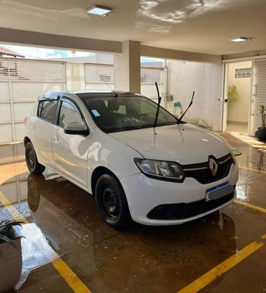RENAULT SANDERO 1.0 EXPRESSION 16V FLEX 4P MANUAL