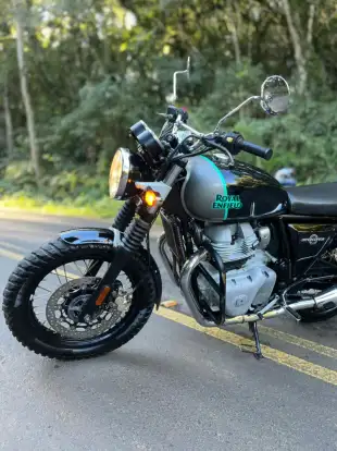ROYAL ENFIELD-INTERCEPTOR-2022
