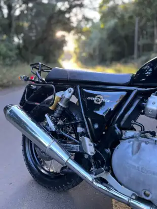ROYAL ENFIELD-INTERCEPTOR-2022