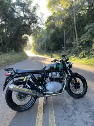 ROYAL ENFIELD-INTERCEPTOR-2022