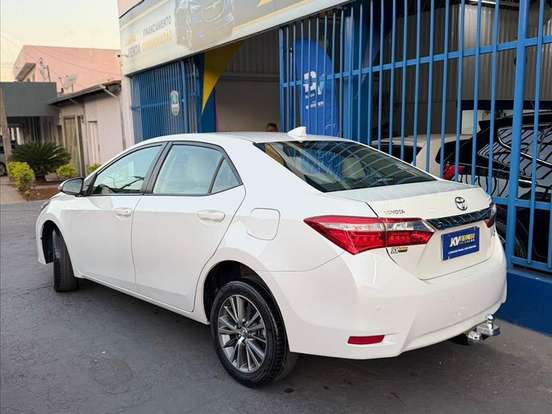 TOYOTA-COROLLA-2.0 XEI 16V FLEX 4P AUTOMÁTICO TOYOTA-COROLLA-2016