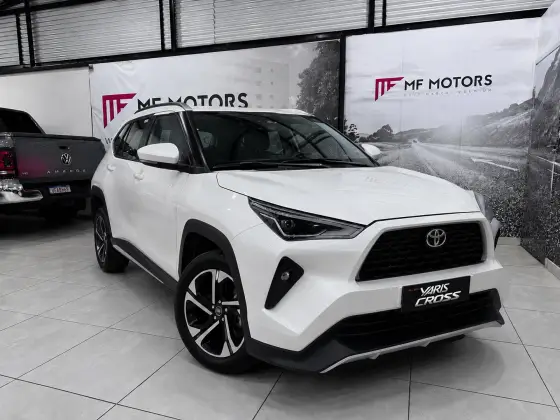 TOYOTA YARIS CROSS 1.5 VVT-I HYBRID FLEX XRX CVT TOYOTA YARIS CROSS 1.5 VVT-I HYBRID FLEX XRX CVT