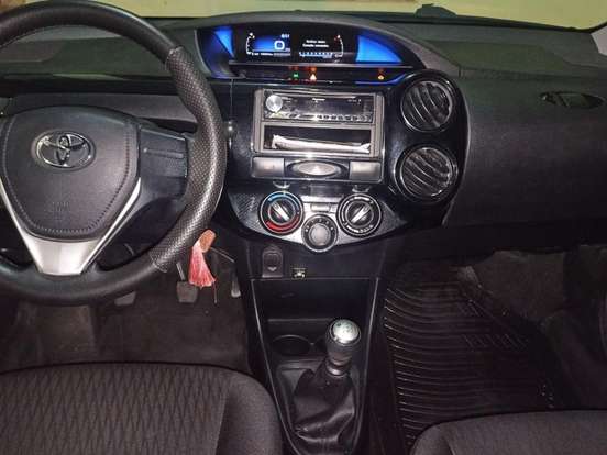 TOYOTA-ETIOS-1.5 X SEDAN 16V FLEX 4P MANUAL TOYOTA-ETIOS-2017