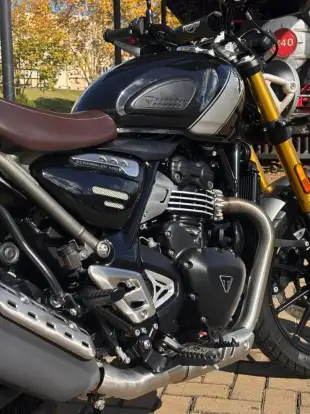 TRIUMPH-SCRAMBLER 400 X-2025