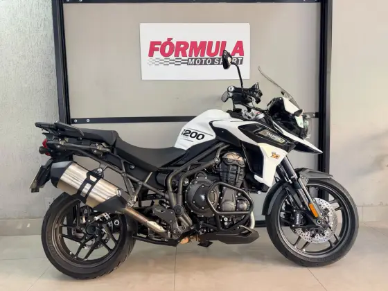 TRIUMPH TIGER 1200 XR 