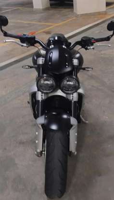 TRIUMPH-ROCKET III R-2021