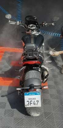 TRIUMPH-ROCKET III R-2021