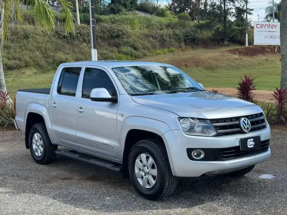 VOLKSWAGEN AMAROK 2.0 TRENDLINE 4X4 CD 16V TURBO INTERCOOLER DIESEL 4P MANUAL VOLKSWAGEN AMAROK 2.0 TRENDLINE 4X4 CD 16V TURBO INTERCOOLER DIESEL 4P MANUAL