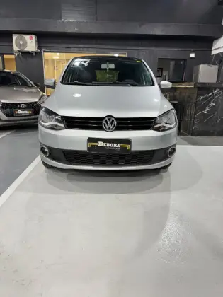 VOLKSWAGEN FOX 1.6 MI 8V FLEX 4P MANUAL VOLKSWAGEN FOX 1.6 MI 8V FLEX 4P MANUAL