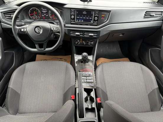 VOLKSWAGEN-POLO-2020
