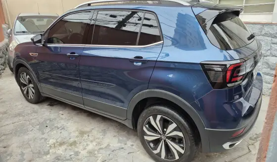 VOLKSWAGEN T-CROSS 1.4 250 TSI TOTAL FLEX HIGHLINE AUTOMÁTICO