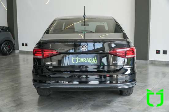 VOLKSWAGEN-VIRTUS-2021
