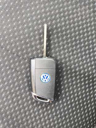 VOLKSWAGEN-SAVEIRO-1.6 MSI ROBUST CS 8V FLEX 2P MANUAL VOLKSWAGEN-SAVEIRO-2016