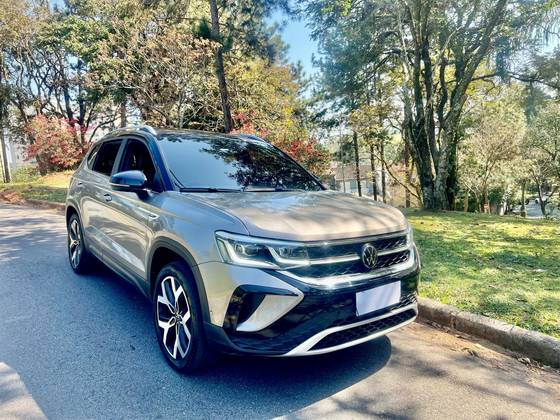 VOLKSWAGEN TAOS 1.4 250 TSI TOTAL FLEX HIGHLINE AUTOMÁTICO