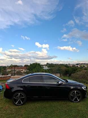 VOLVO-S60-2014