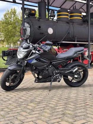 YAMAHA XJ6 N 
