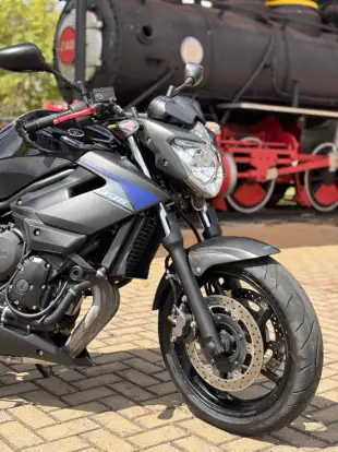 YAMAHA-XJ6 N YAMAHA-XJ6 N-2011