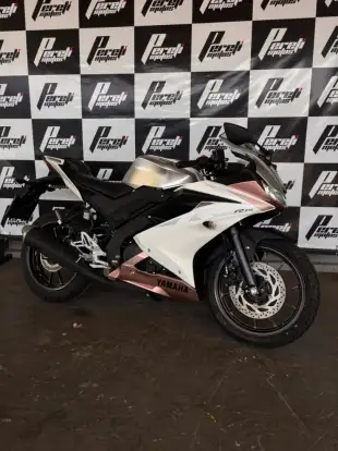 YAMAHA-YZF R15-2026