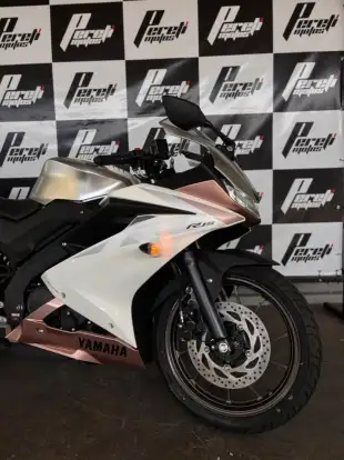 YAMAHA-YZF R15-2026