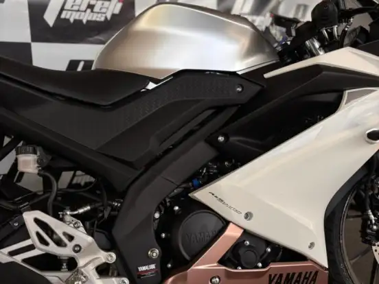 YAMAHA-YZF R15 YAMAHA-YZF R15-2026