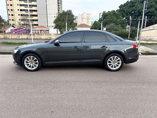 AUDI-A4-2.0 TFSI ATTRACTION GASOLINA 4P S TRONIC AUDI-A4-2018