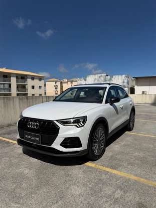 AUDI-Q3-2021
