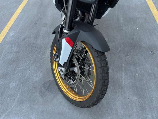 BMW-F 900 GS TROPHY BMW-F 900 GS TROPHY-2025