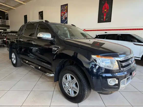 FORD RANGER 3.2 LIMITED 4X4 CD 20V DIESEL 4P AUTOMÁTICO