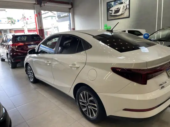 HYUNDAI-HB20S-1.0 12V FLEX LIMITED MANUAL HYUNDAI-HB20S-2022