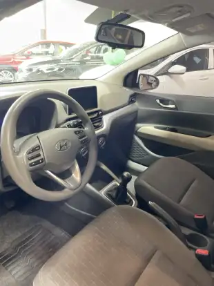 HYUNDAI-HB20S-2022