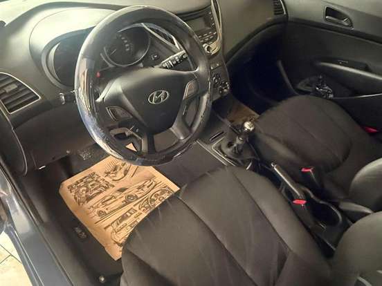HYUNDAI-HB20-1.0 COMFORT PLUS 12V FLEX 4P MANUAL HYUNDAI-HB20-2015