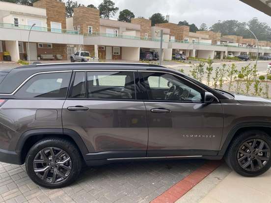 JEEP-COMMANDER-1.3 T270 TURBO FLEX LONGITUDE AT6 JEEP-COMMANDER-2025