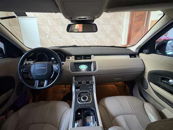 LAND ROVER-RANGE ROVER EVOQUE-2.0 SE 4WD 16V GASOLINA 4P AUTOMÁTICO LAND ROVER-RANGE ROVER EVOQUE-2017