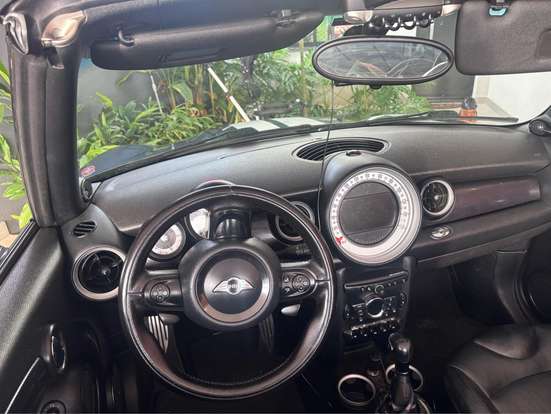 MINI-COOPER-2010