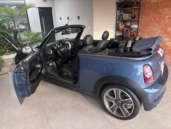 MINI-COOPER-2010