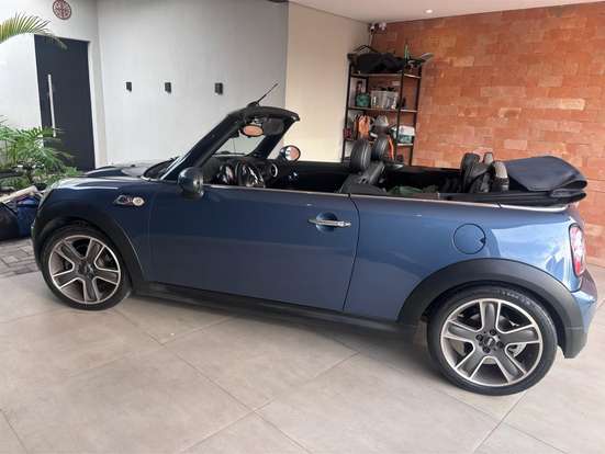 MINI-COOPER-2010