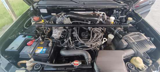 MITSUBISHI-PAJERO TR4-2007