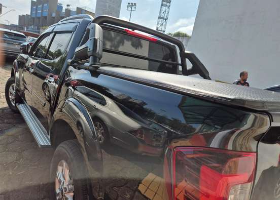 NISSAN-FRONTIER-2023