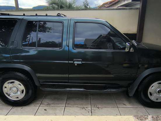 NISSAN-PATHFINDER-3.0 SE 4X4 V6 12V GASOLINA 4P AUTOMÁTICO NISSAN-PATHFINDER-1993