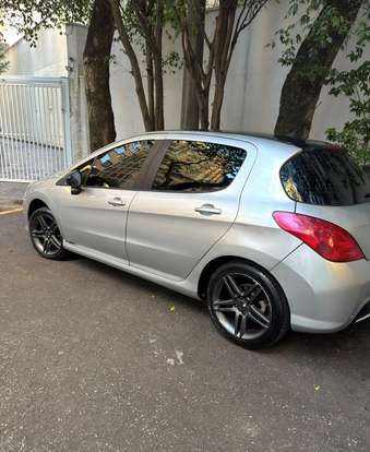 PEUGEOT-308-2012