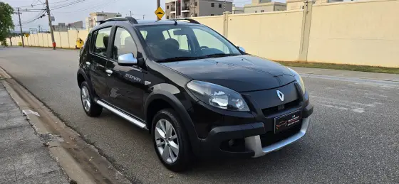 RENAULT SANDERO 1.6 STEPWAY 16V FLEX 4P MANUAL