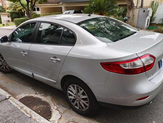 RENAULT-FLUENCE-2014
