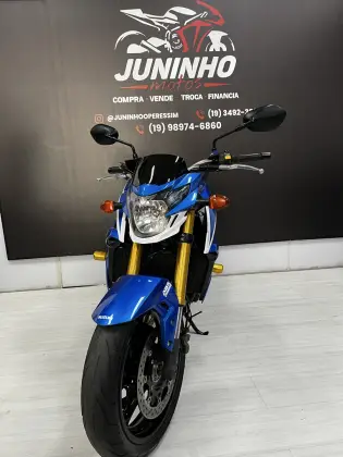 SUZUKI GSR 750ZA 